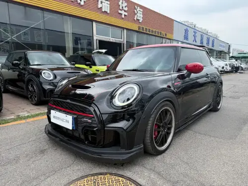 Mini MINI JCW, 2022