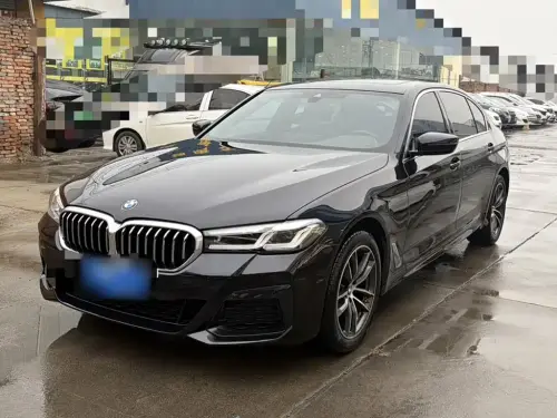 BMW 5-Series, 2023