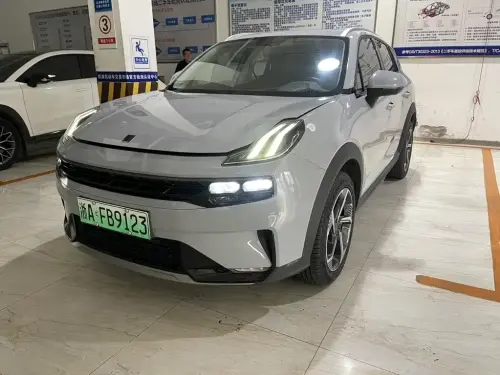 Lynk & Co 06, 2022
