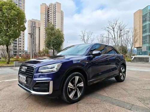 Audi Q2, 2021
