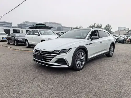 Volkswagen CC, 2023