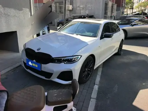 BMW 3-Series, 2021