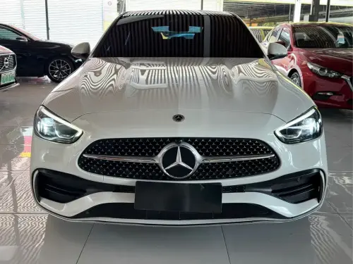Mercedes-Benz C-Class, 2022