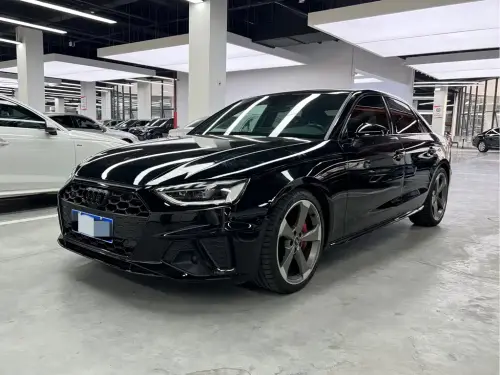 Audi S4, 2022