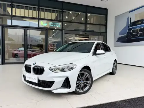 BMW 1-Series, 2021