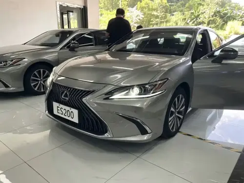 Lexus ES, 2019