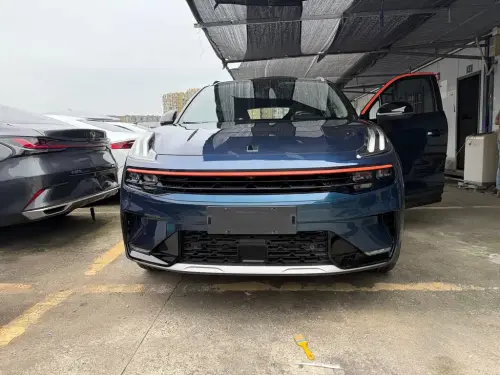 Lynk & Co 06, 2020