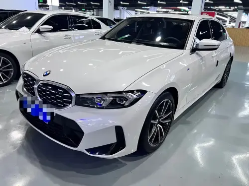 BMW 3-Series, 2023