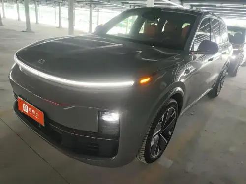 Li Auto L8, 2025