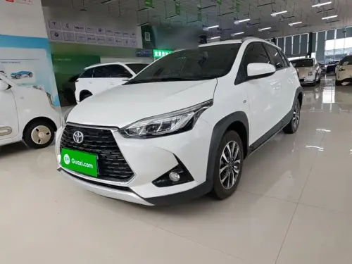 Toyota Yaris L, 2023
