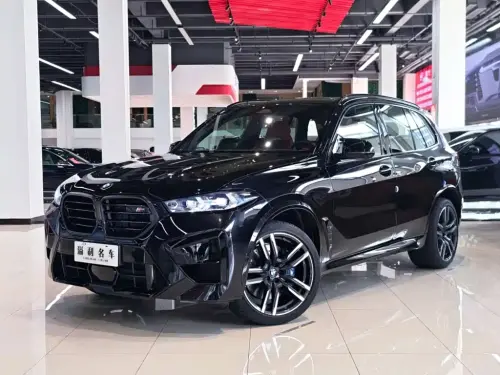 BMW X5M, 2025