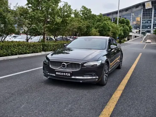 Volvo S90, 2021