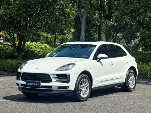 Porsche Macan, 2021