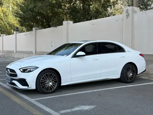 Mercedes-Benz C-Class, 2024