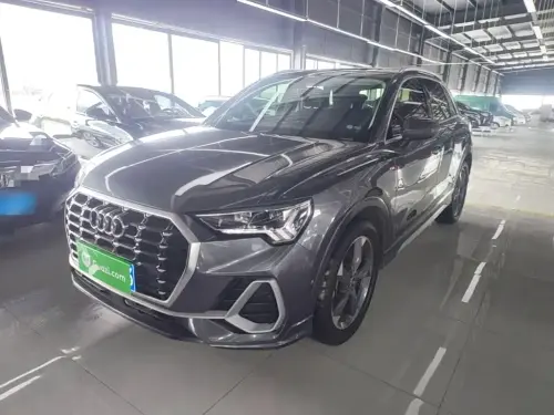 Audi Q3, 2021