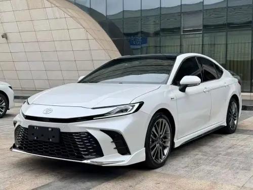 Toyota Camry, 2025