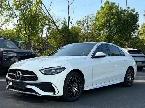 Mercedes-Benz C-Class, 2022