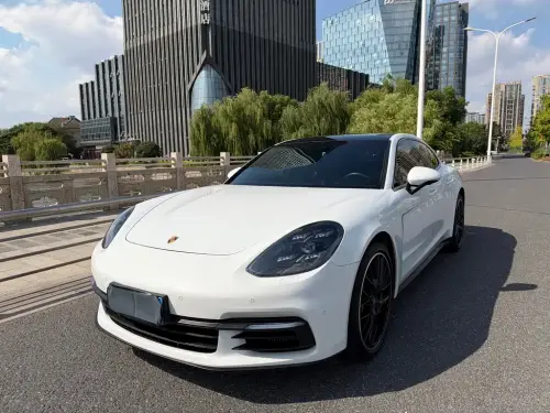 Porsche Panamera, 2020