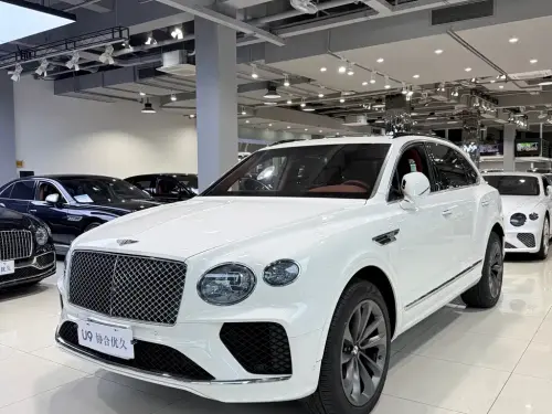 Bentley Bentayga, 2022