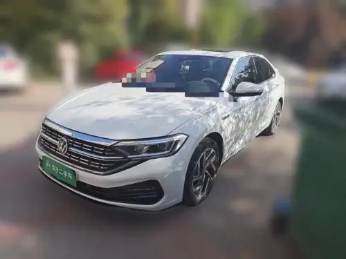 Volkswagen Sagitar, 2023