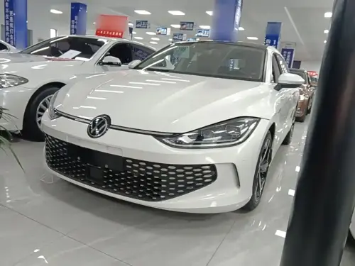 Volkswagen Lamando, 2022