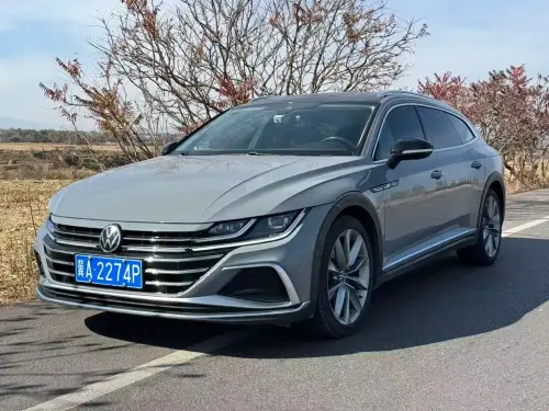 Volkswagen CC, 2023