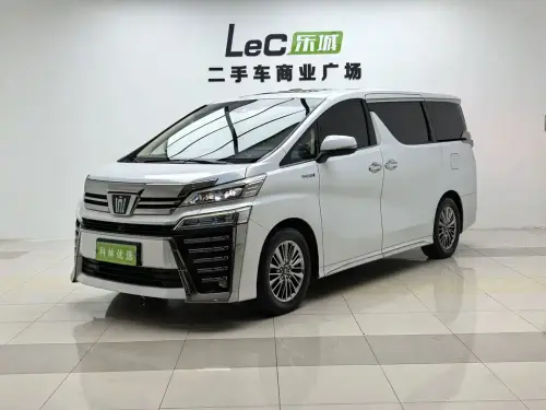 Toyota Vellfire, 2022