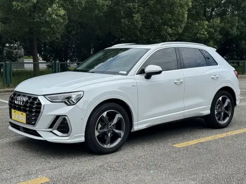 Audi Q3, 2022