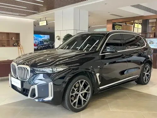 BMW X5, 2023