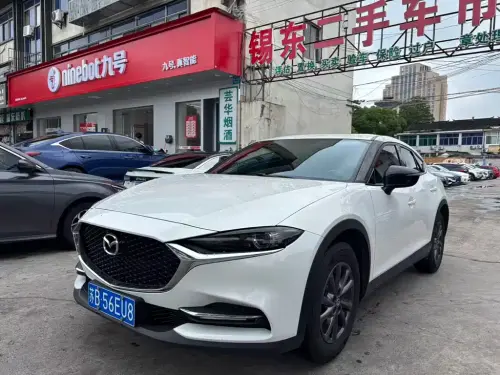 Mazda CX-4, 2021