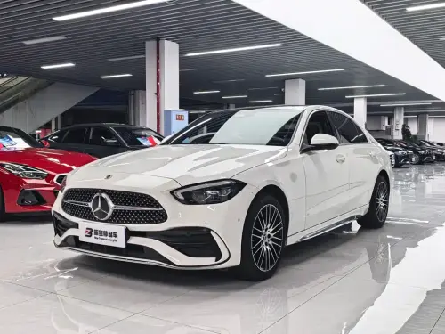 Mercedes-Benz C-Class, 2024