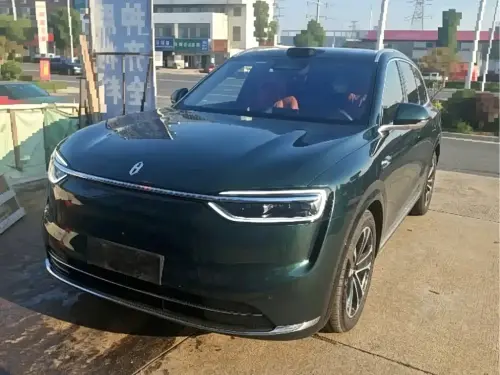 AITO M7, 2025
