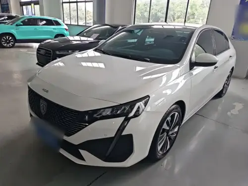 Peugeot 408, 2025