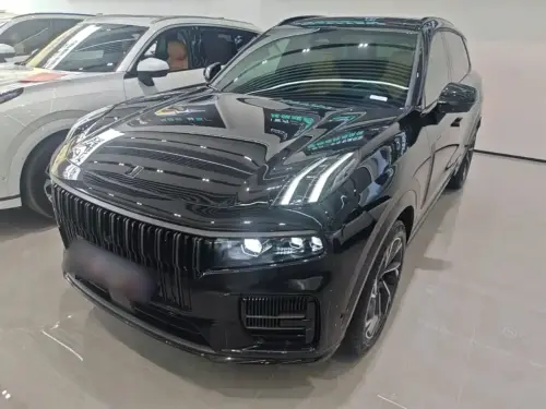 Lynk & Co 09, 2023