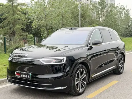 AITO M7, 2025