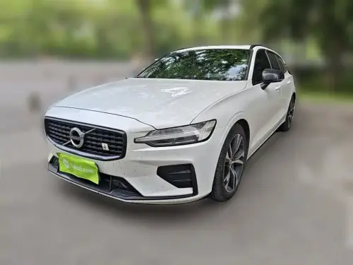 Volvo V60, 2022