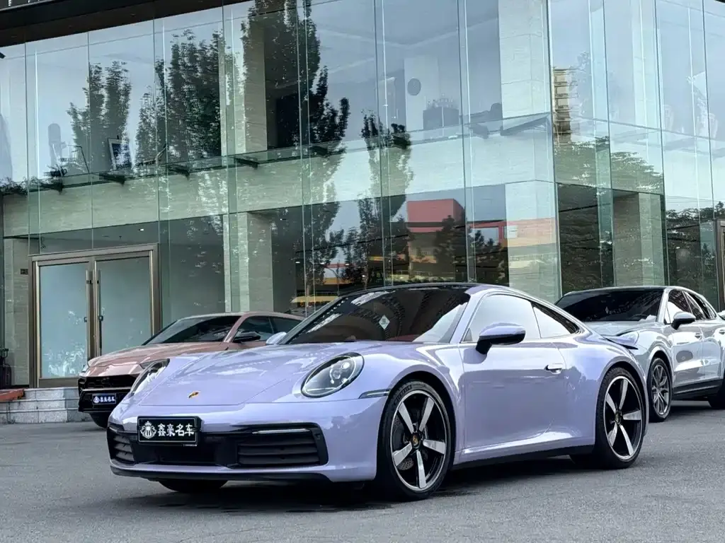 Porsche 911, 2024