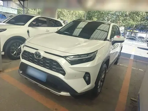 Toyota RAV4, 2025