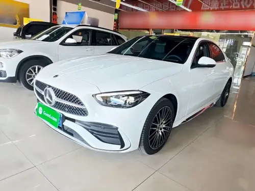 Mercedes-Benz C-Class, 2025