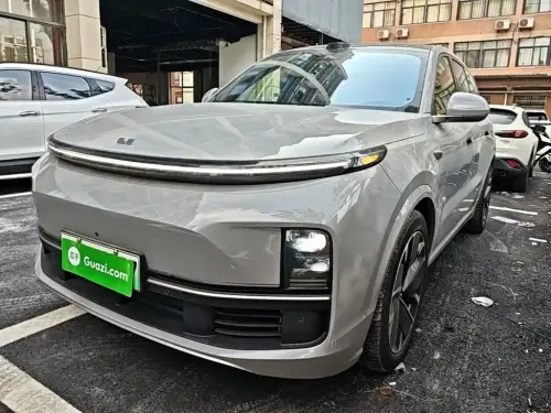 Li Auto L9, 2025