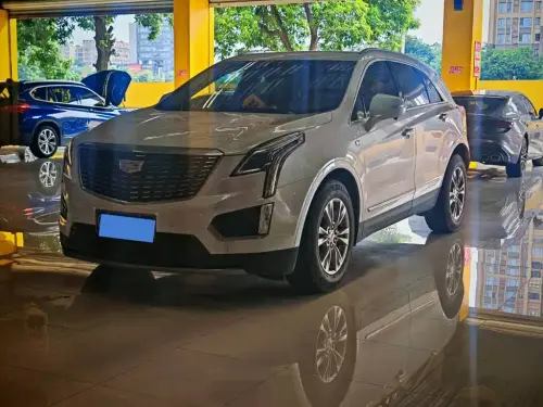 Cadillac XT5, 2022