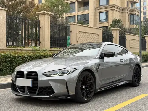 BMW 4-Series M, 2024