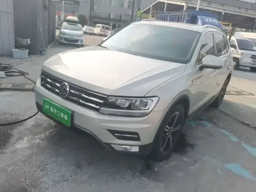 Volkswagen Tiguan, 2021