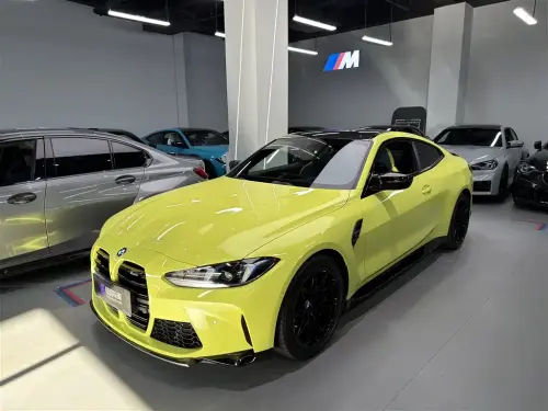 BMW 4-Series M, 2024