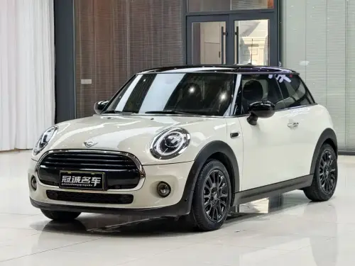 Mini MINI, 2021