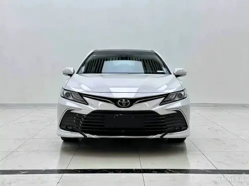 Toyota Camry, 2023