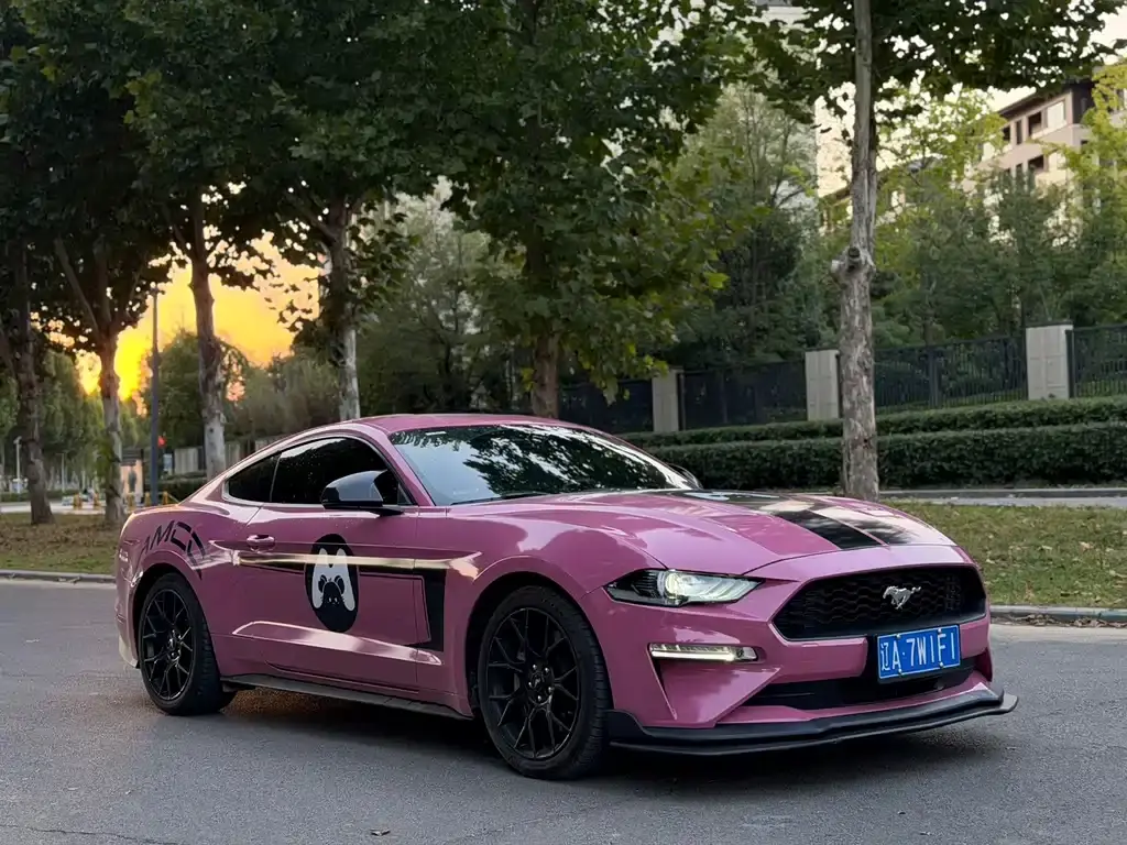 Ford Mustang, 2020