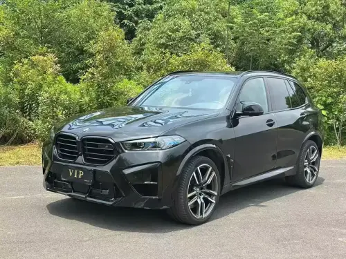 BMW X5M, 2022