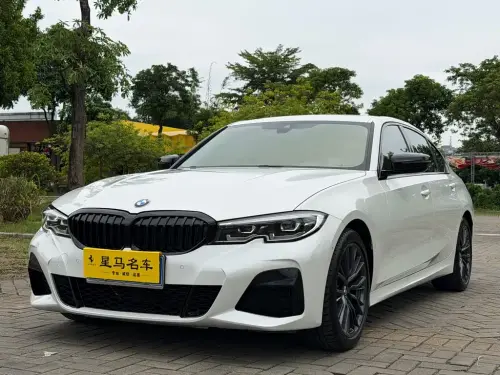 BMW 3-Series, 2022