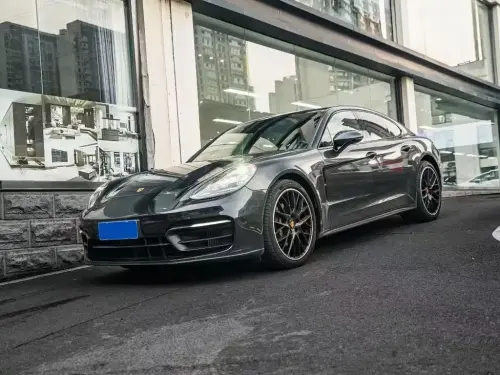 Porsche Panamera, 2022